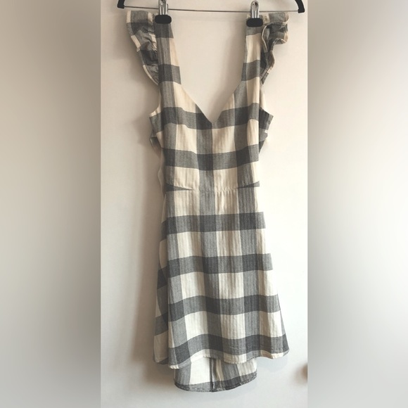Native Youth Plaid Dress - Picture 3 of 10